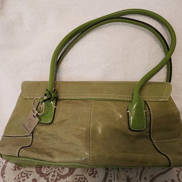 Attractive  Gianni Bernini bright green distressed leather shoulder bag - Picture 4 of 4